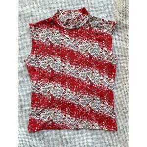 Vintage Sleeveless Floral Crop Top